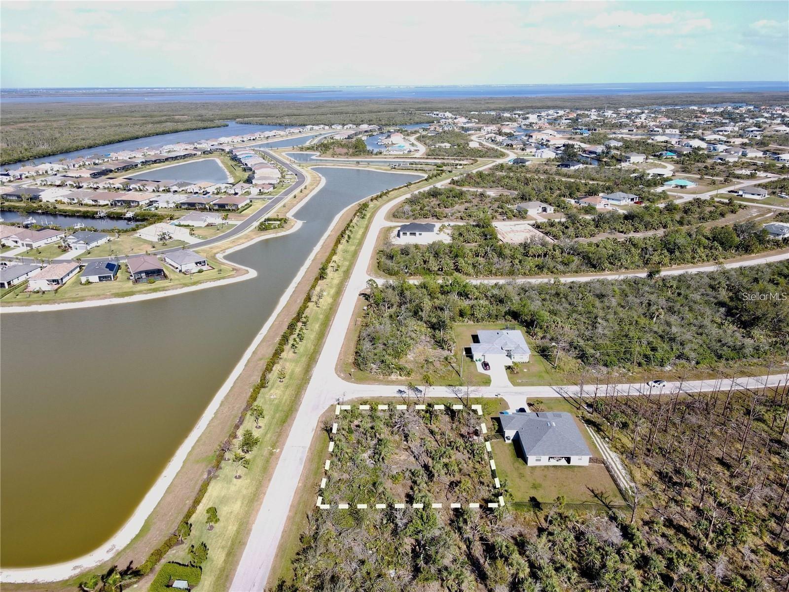 PORT CHARLOTTE SEC 093 - Land