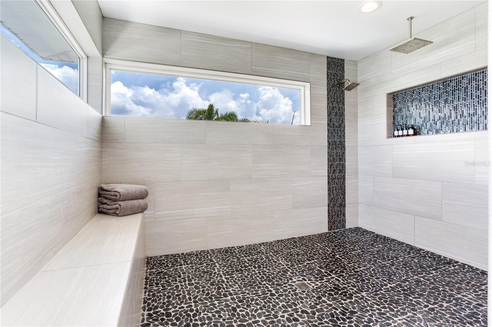 REDINGTON BEACH HOMES 6TH ADD - Residential