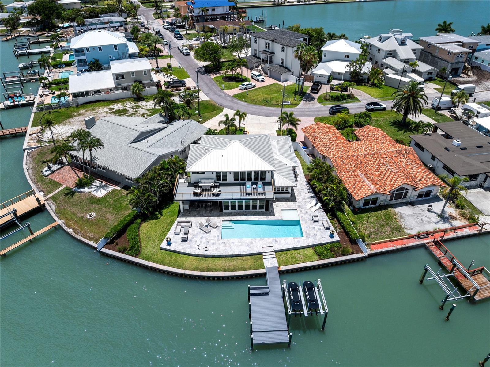 REDINGTON BEACH HOMES 6TH ADD - Residential