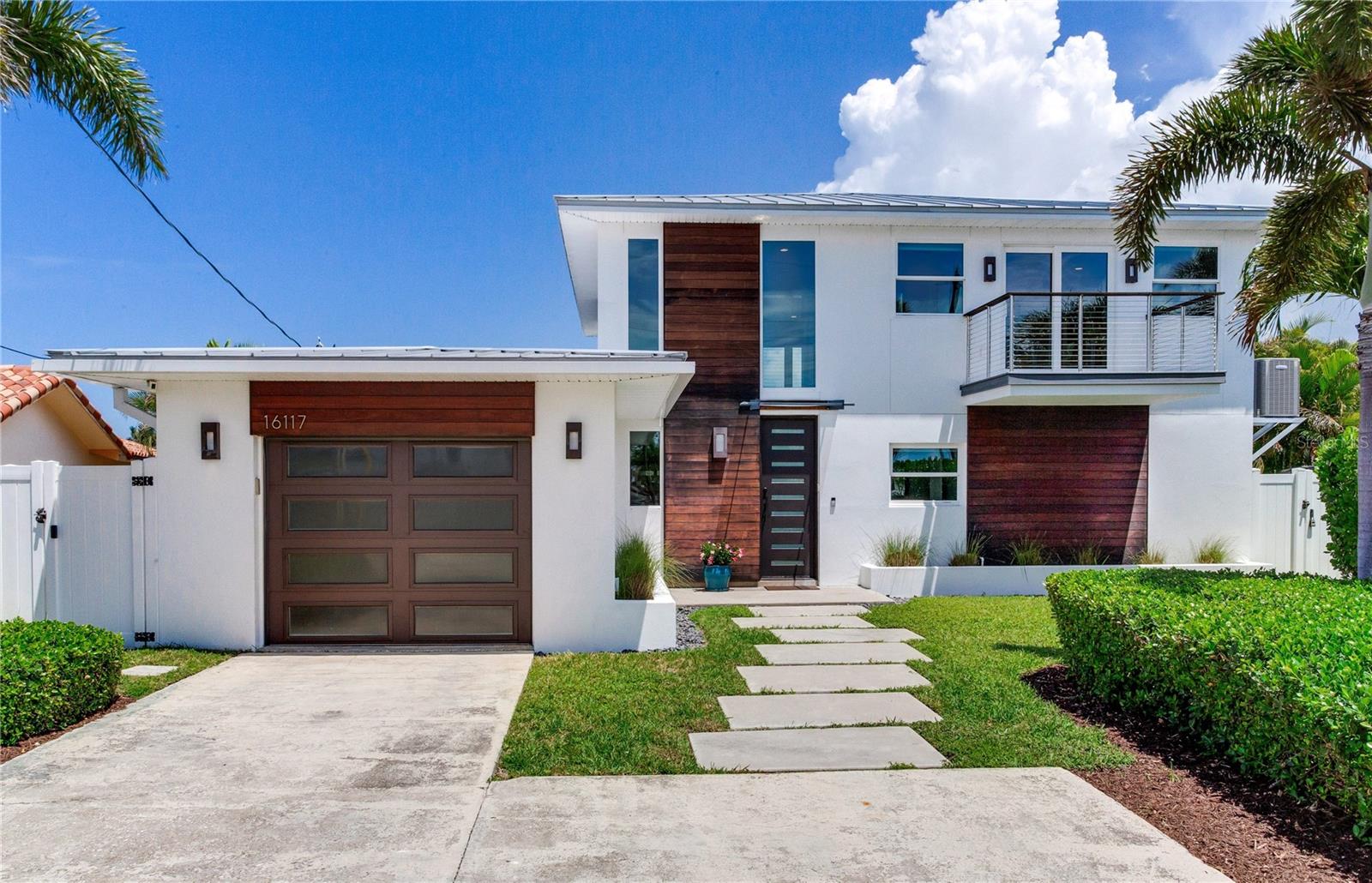 REDINGTON BEACH HOMES 6TH ADD - Residential