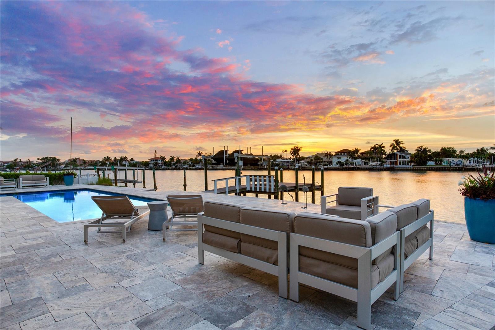 REDINGTON BEACH HOMES 6TH ADD - Residential
