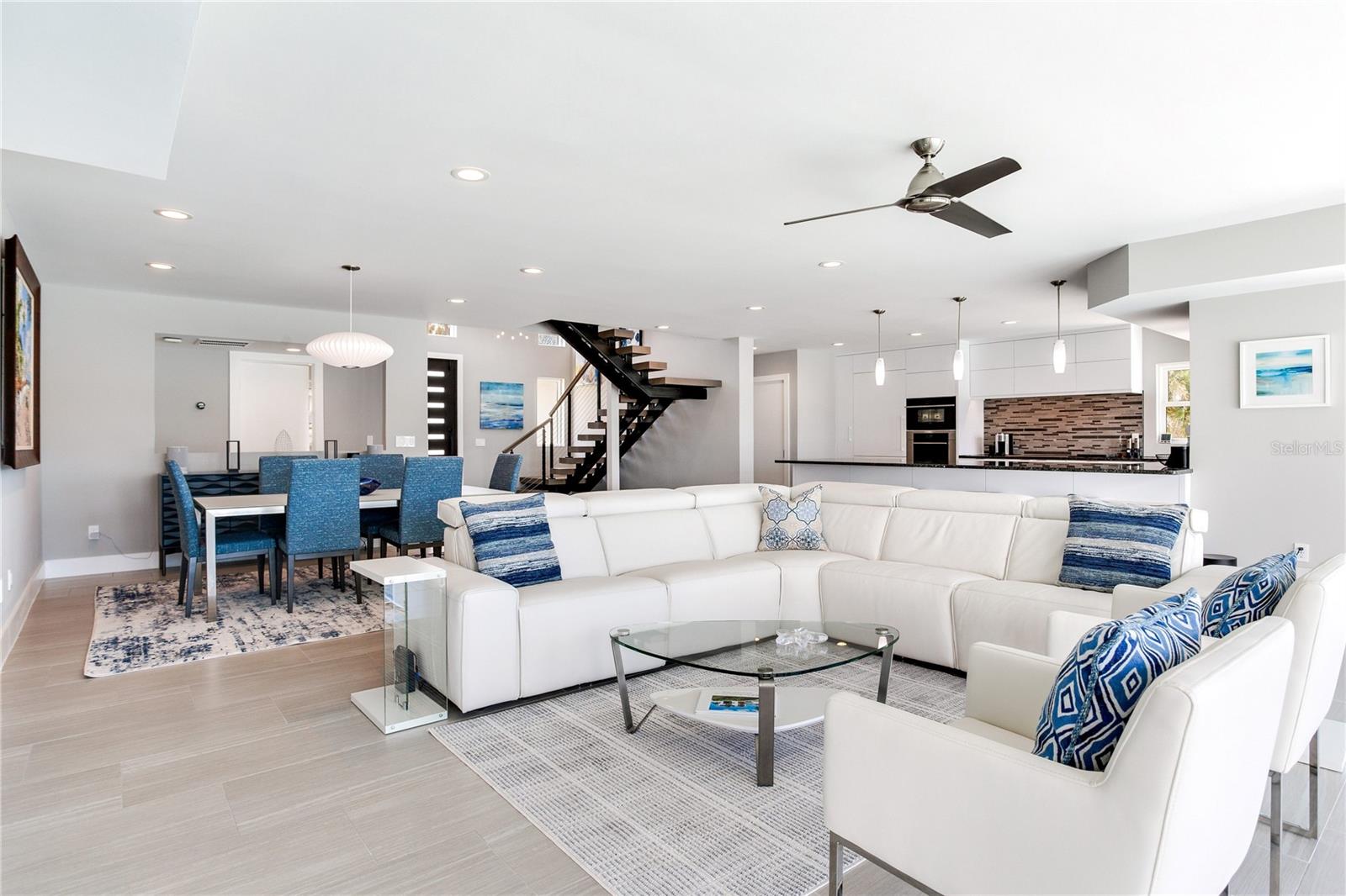 REDINGTON BEACH HOMES 6TH ADD - Residential