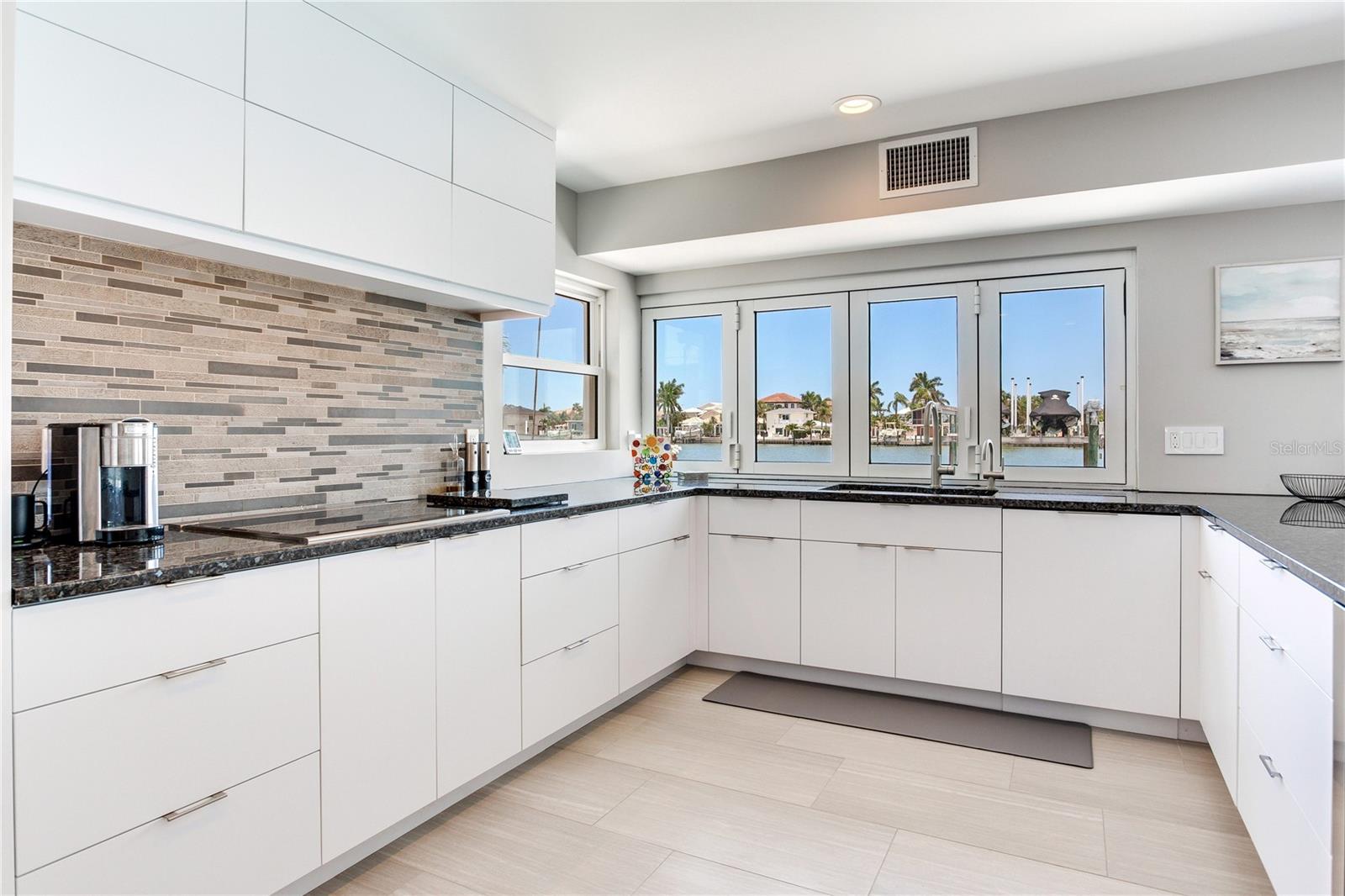 REDINGTON BEACH HOMES 6TH ADD - Residential