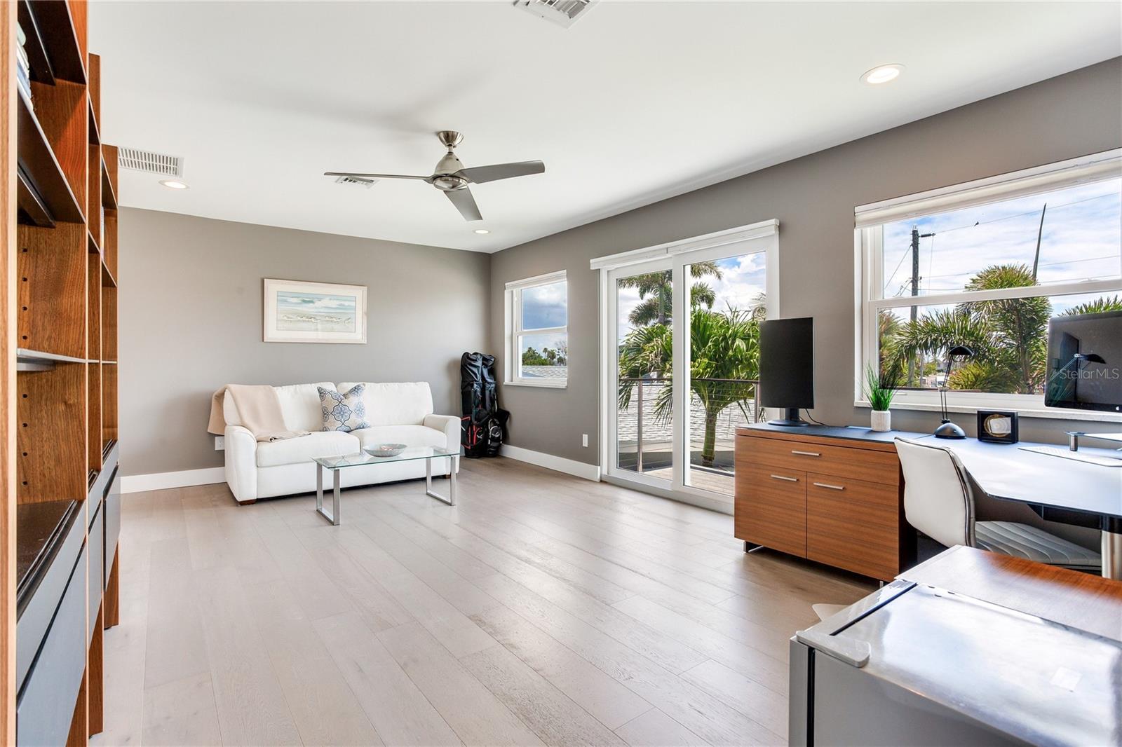 REDINGTON BEACH HOMES 6TH ADD - Residential