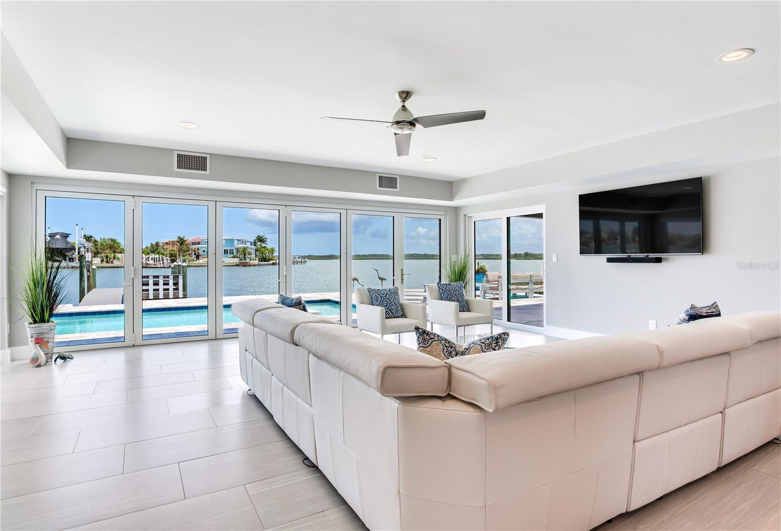 REDINGTON BEACH HOMES 6TH ADD - Residential