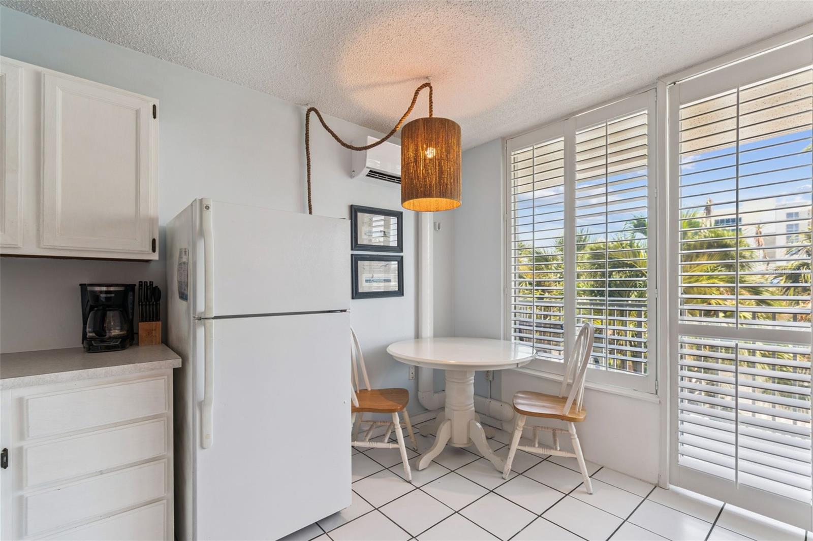 BAYSIDE CONDO - Residential