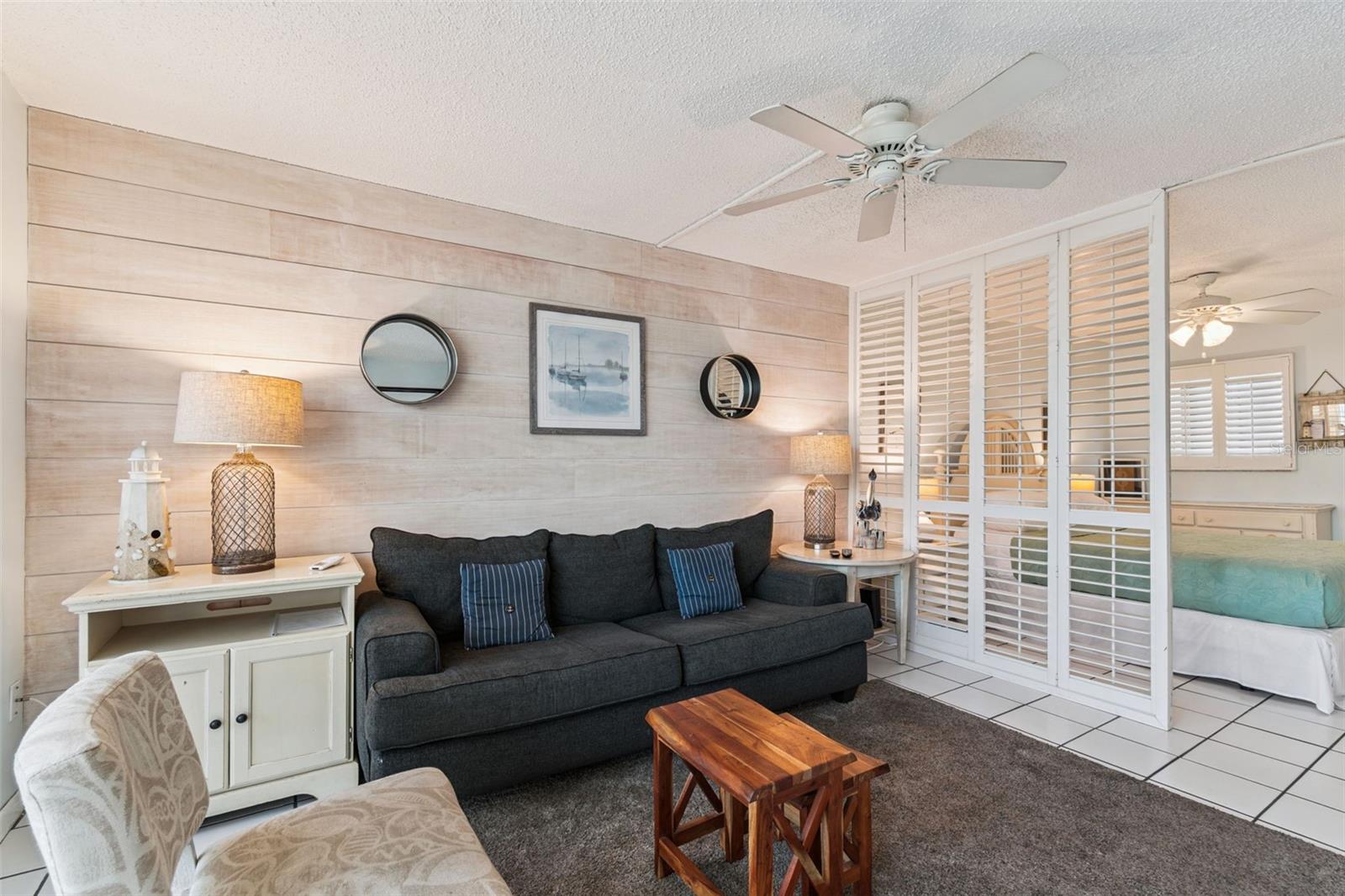 BAYSIDE CONDO - Residential