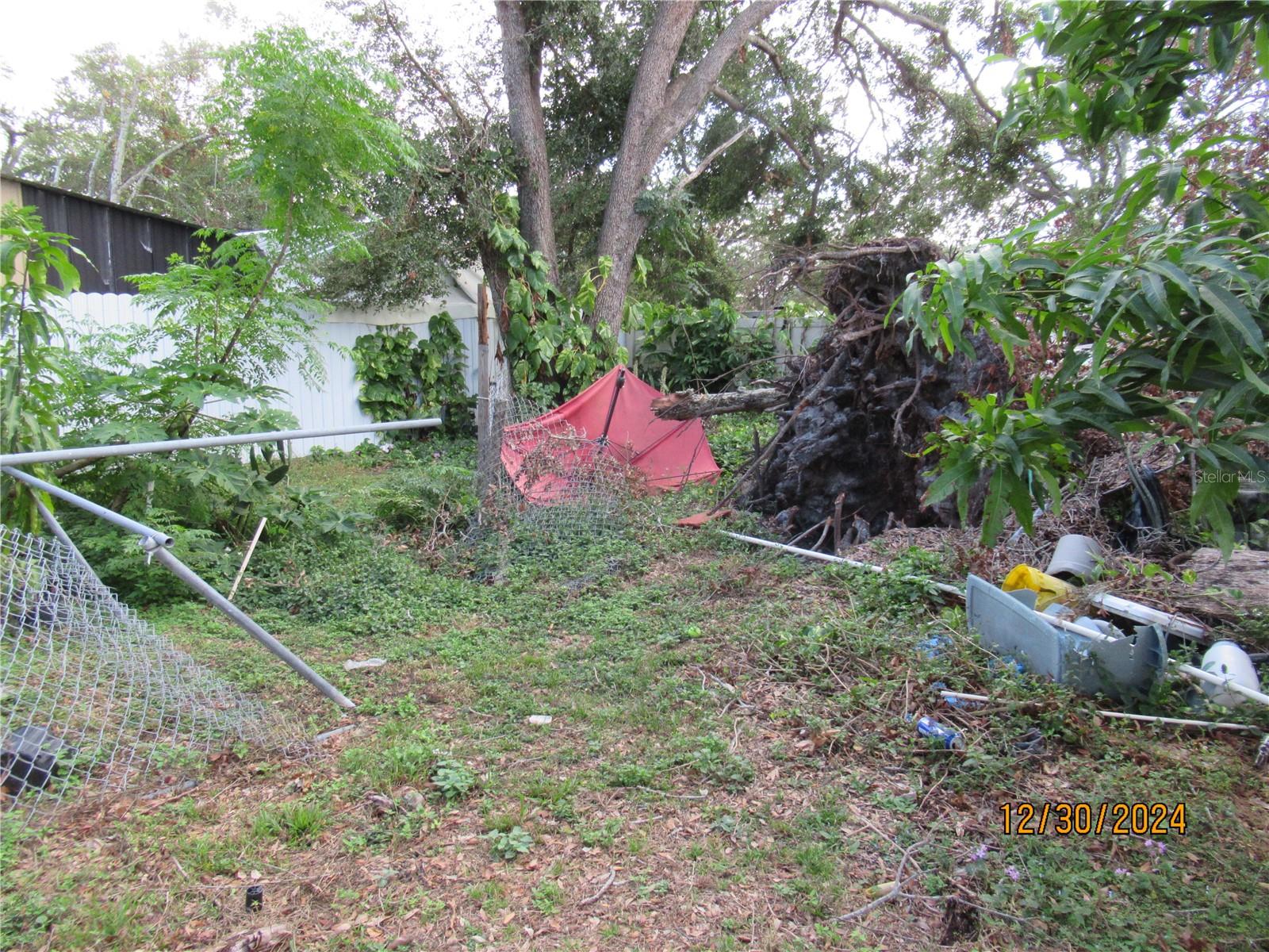 LEES ADD TO MANATEE - Residential