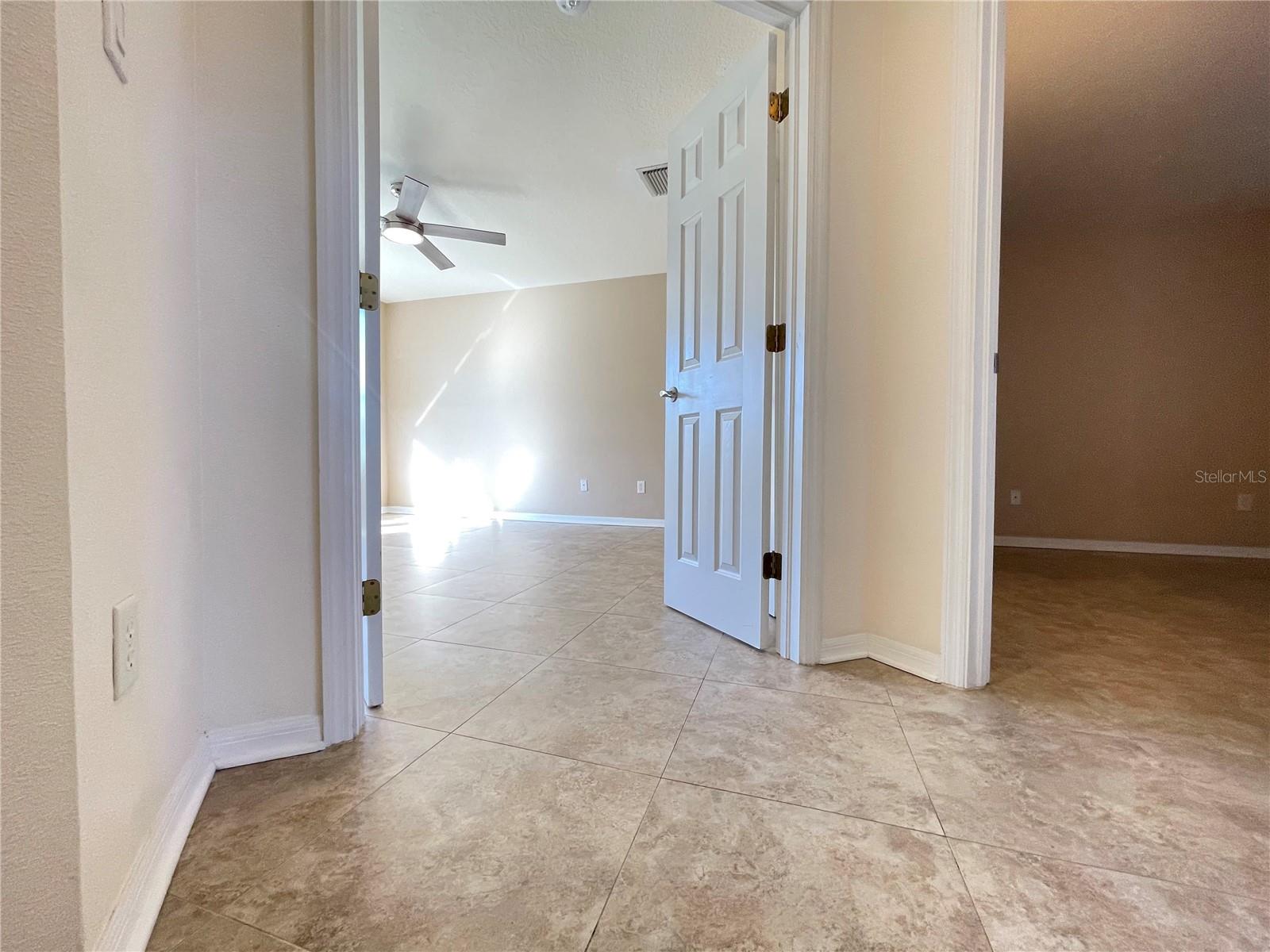 CASA BLANCA - Residential