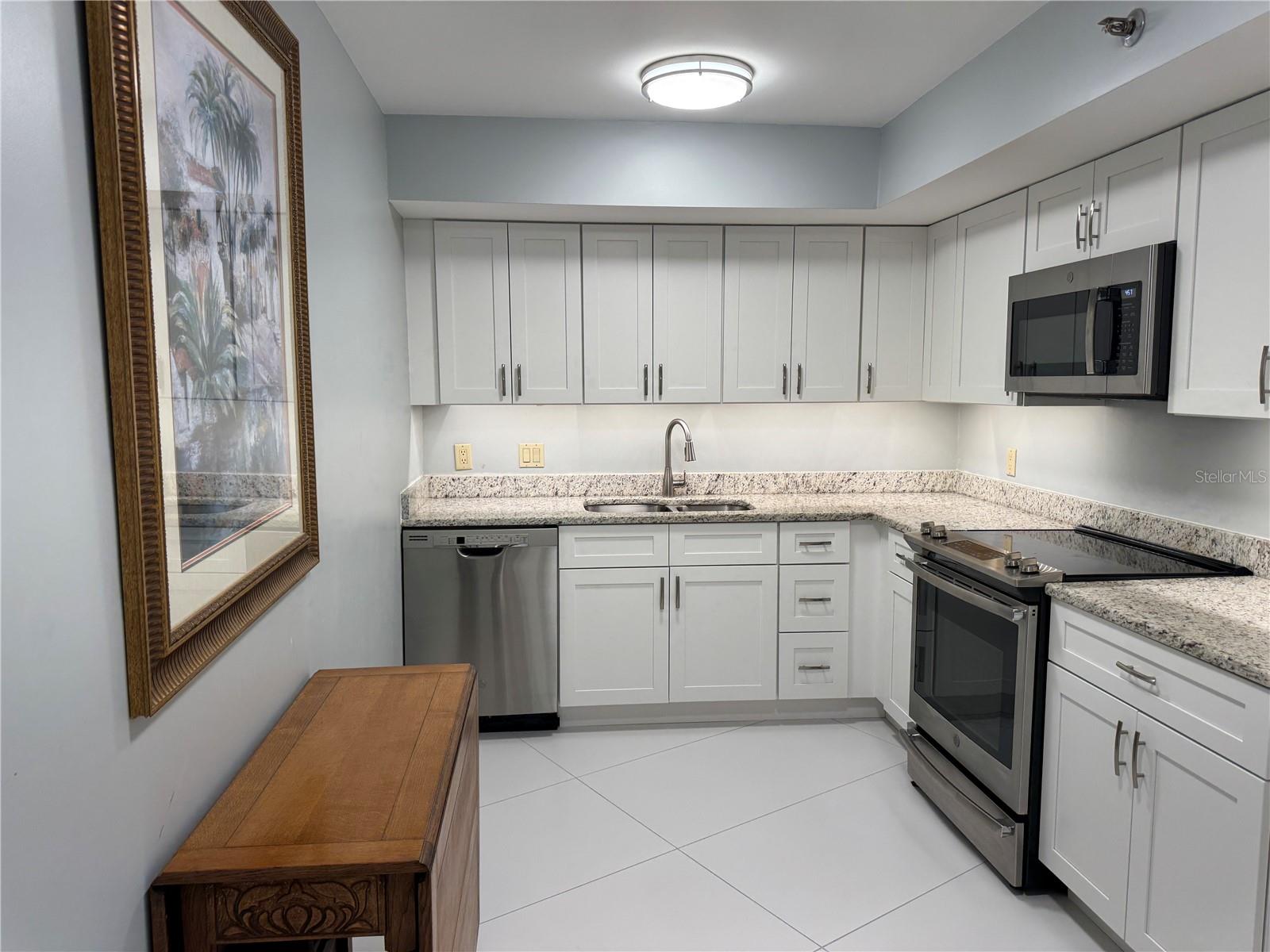 BEACHES OF LONGBOAT KEY PH-1 - Residential