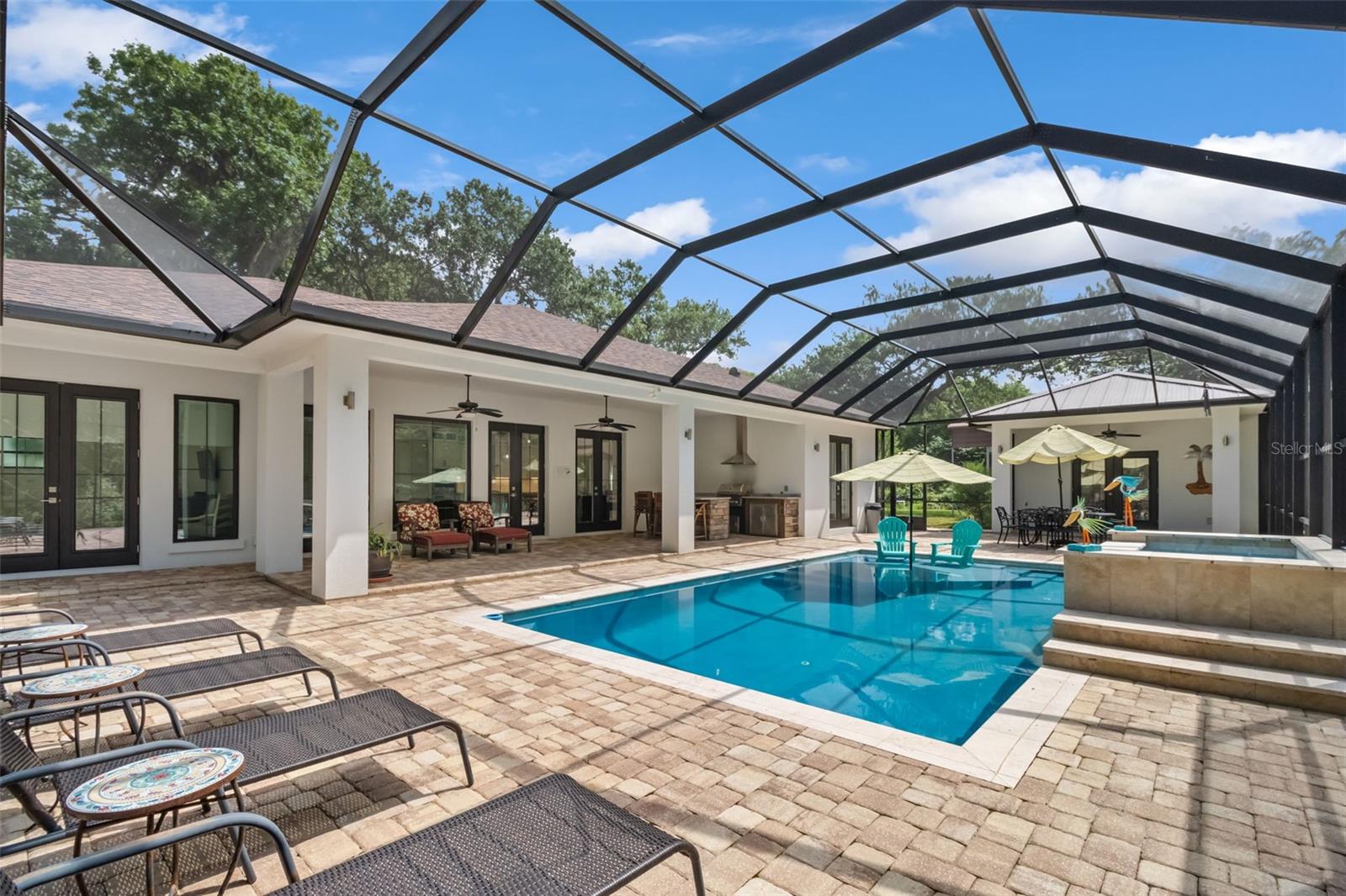 HARRIS PARK - Residential