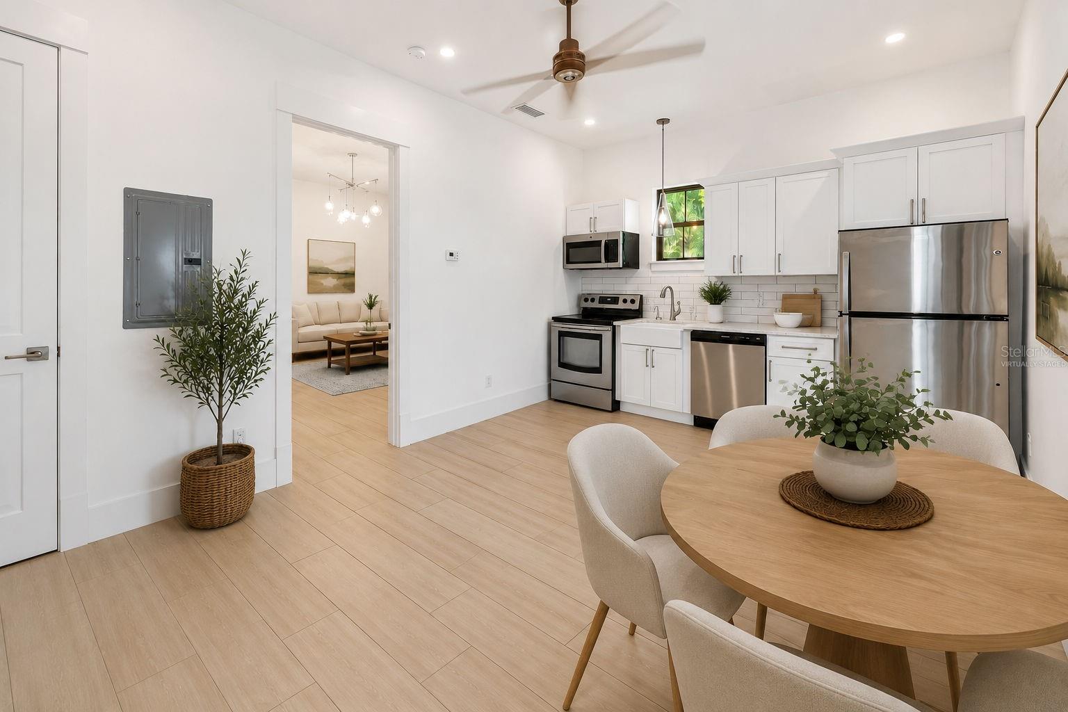 HARRIS PARK - Residential