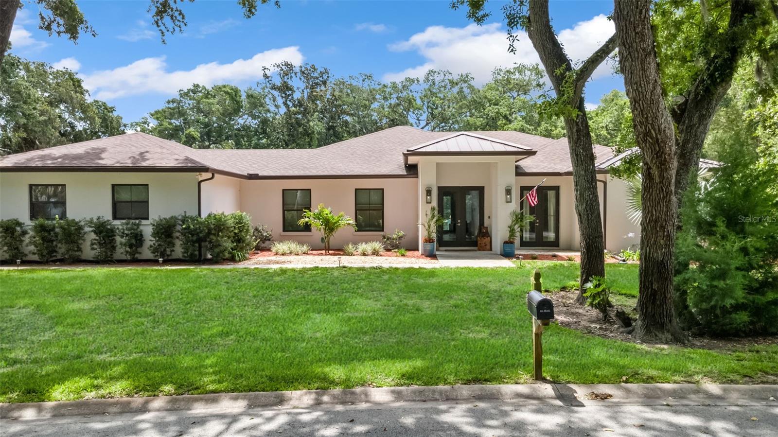 HARRIS PARK - Residential