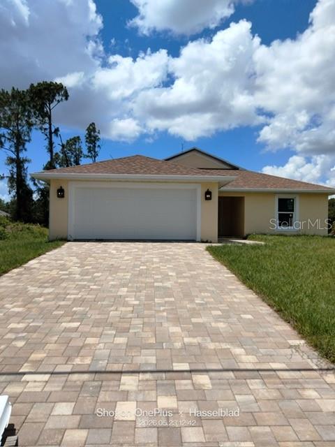 Newly completed three bedroom, two bath home with two car garage.  Never lived in and ready to lease.
