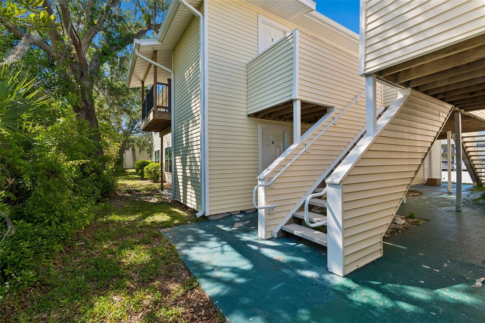 GARDENS FOREST LAKES - Residential