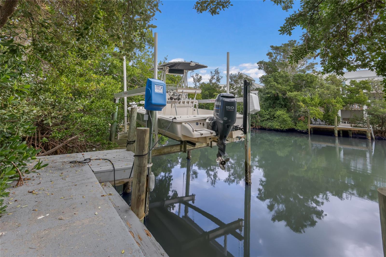 LUANA ISLES - Residential