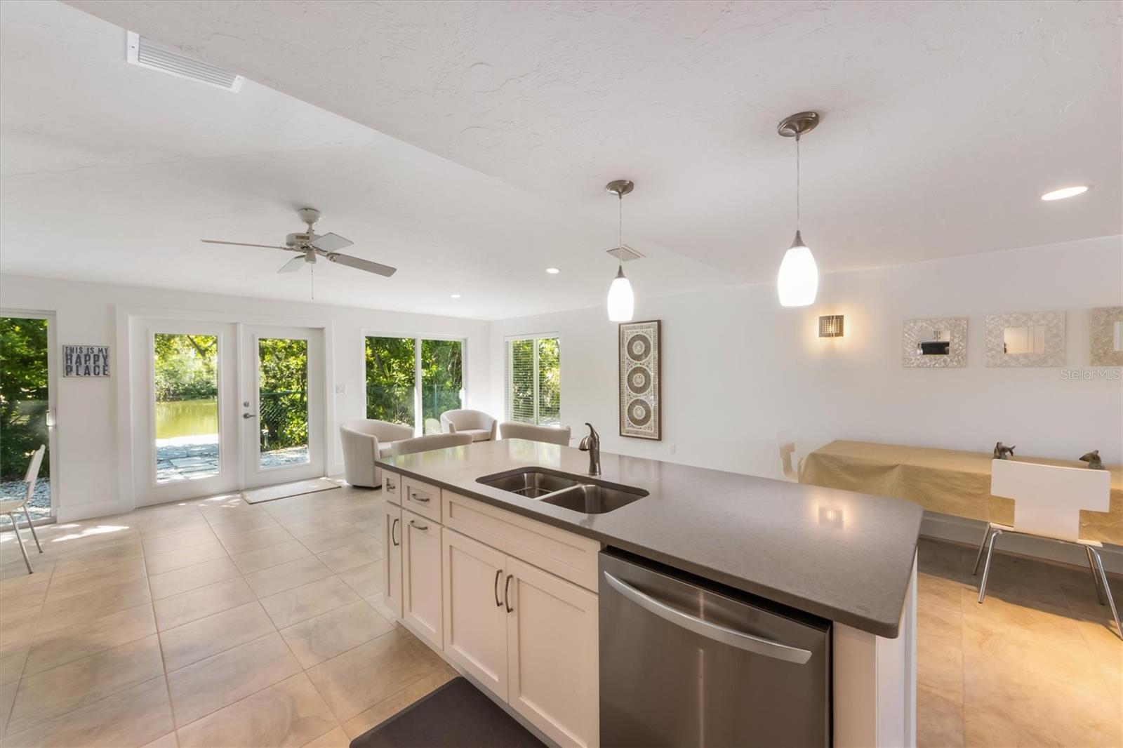 LUANA ISLES - Residential