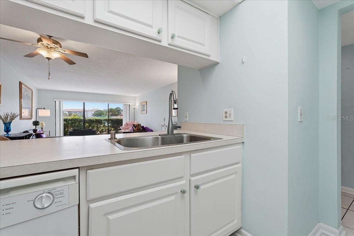 MARINER VILLAGE NORTHWEST CONDO - Residential
