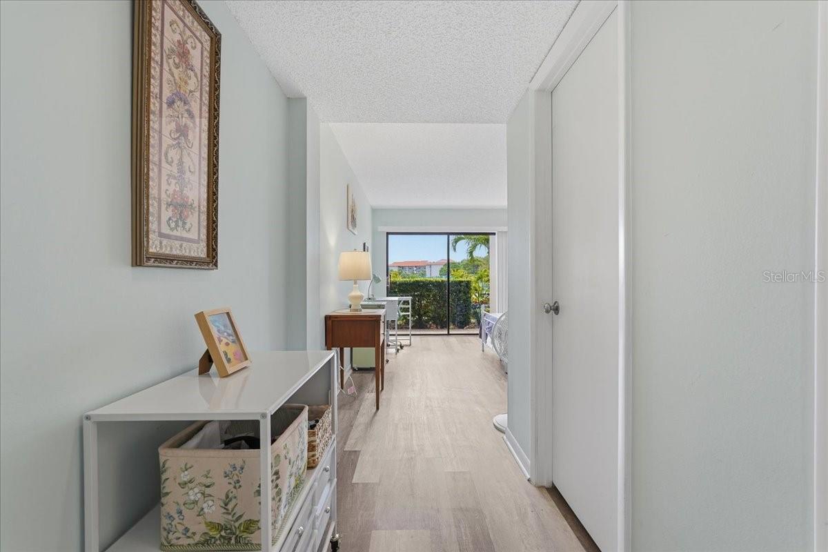 MARINER VILLAGE NORTHWEST CONDO - Residential