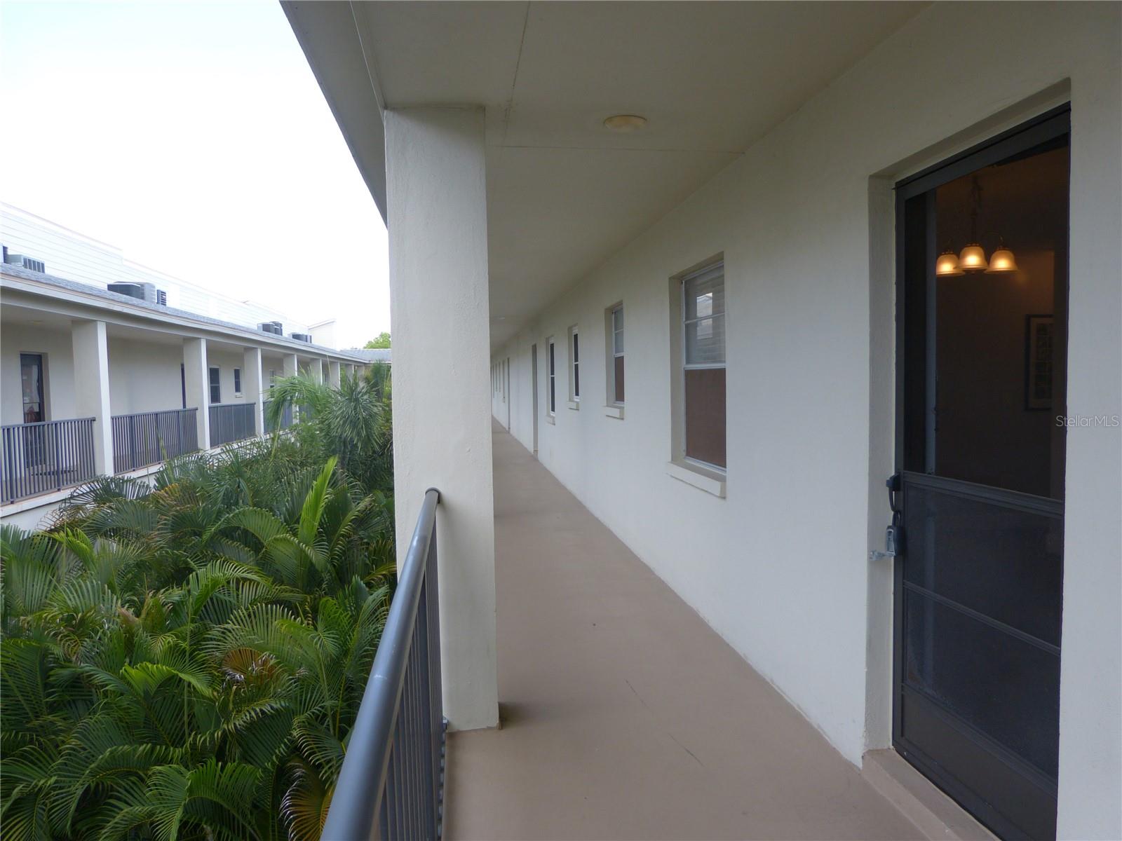 MEDITERRANEAN MANORS - Residential Lease