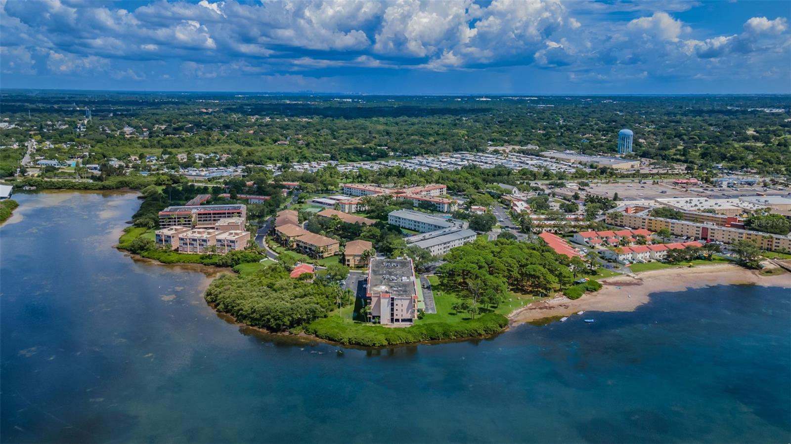 MEDITERRANEAN MANORS - Residential Lease