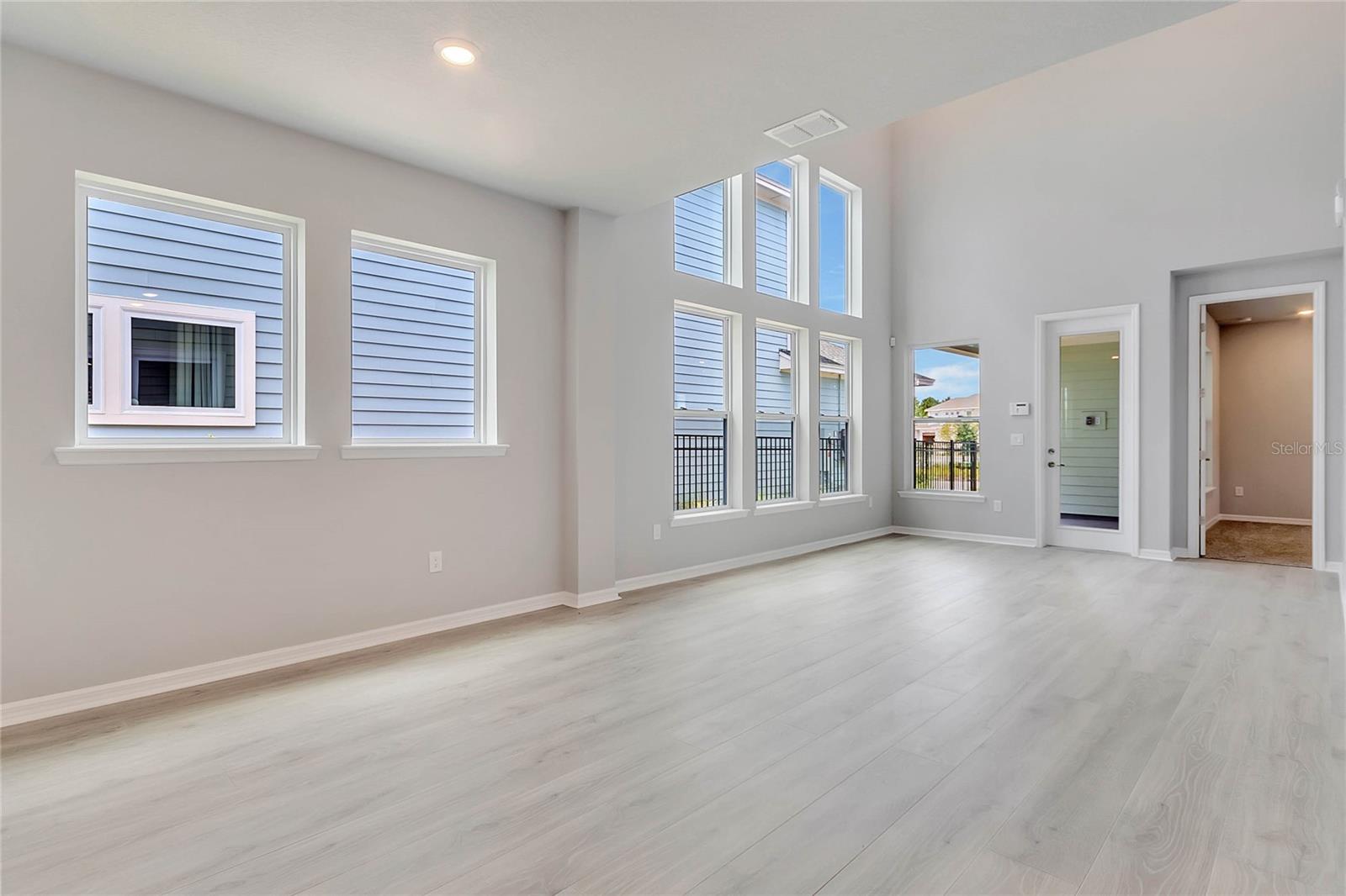 WESLYN PARK PH 2 - Residential