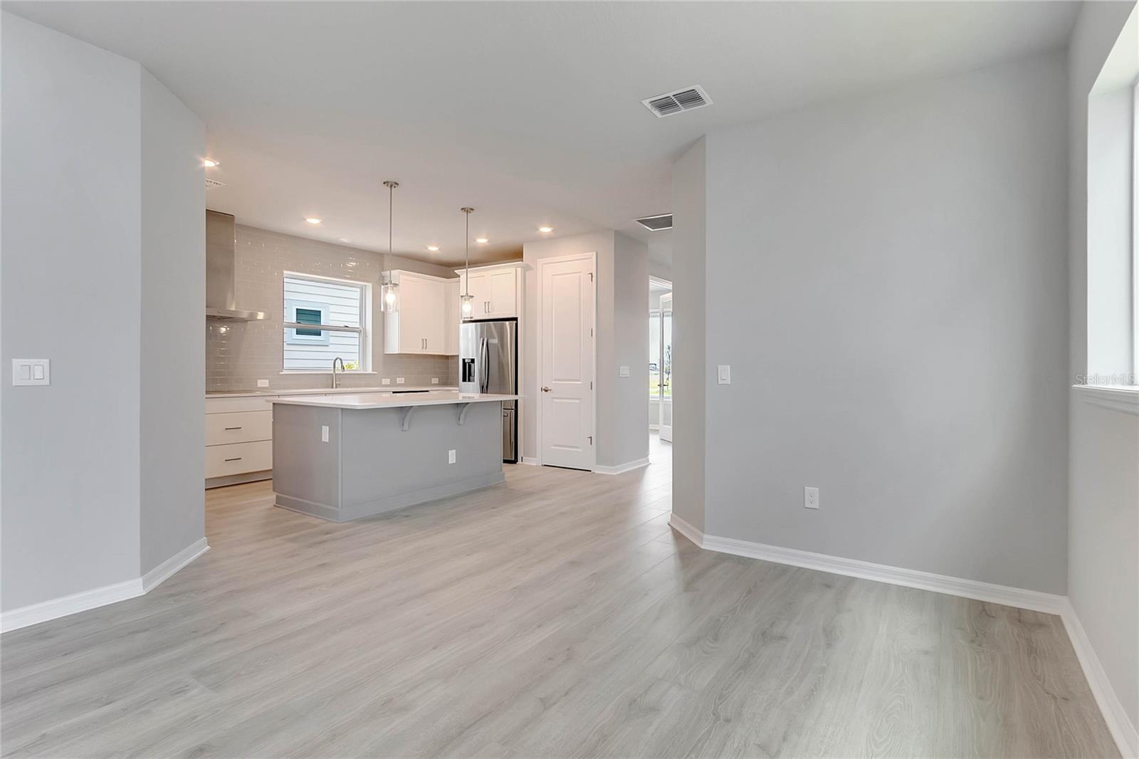 WESLYN PARK PH 2 - Residential