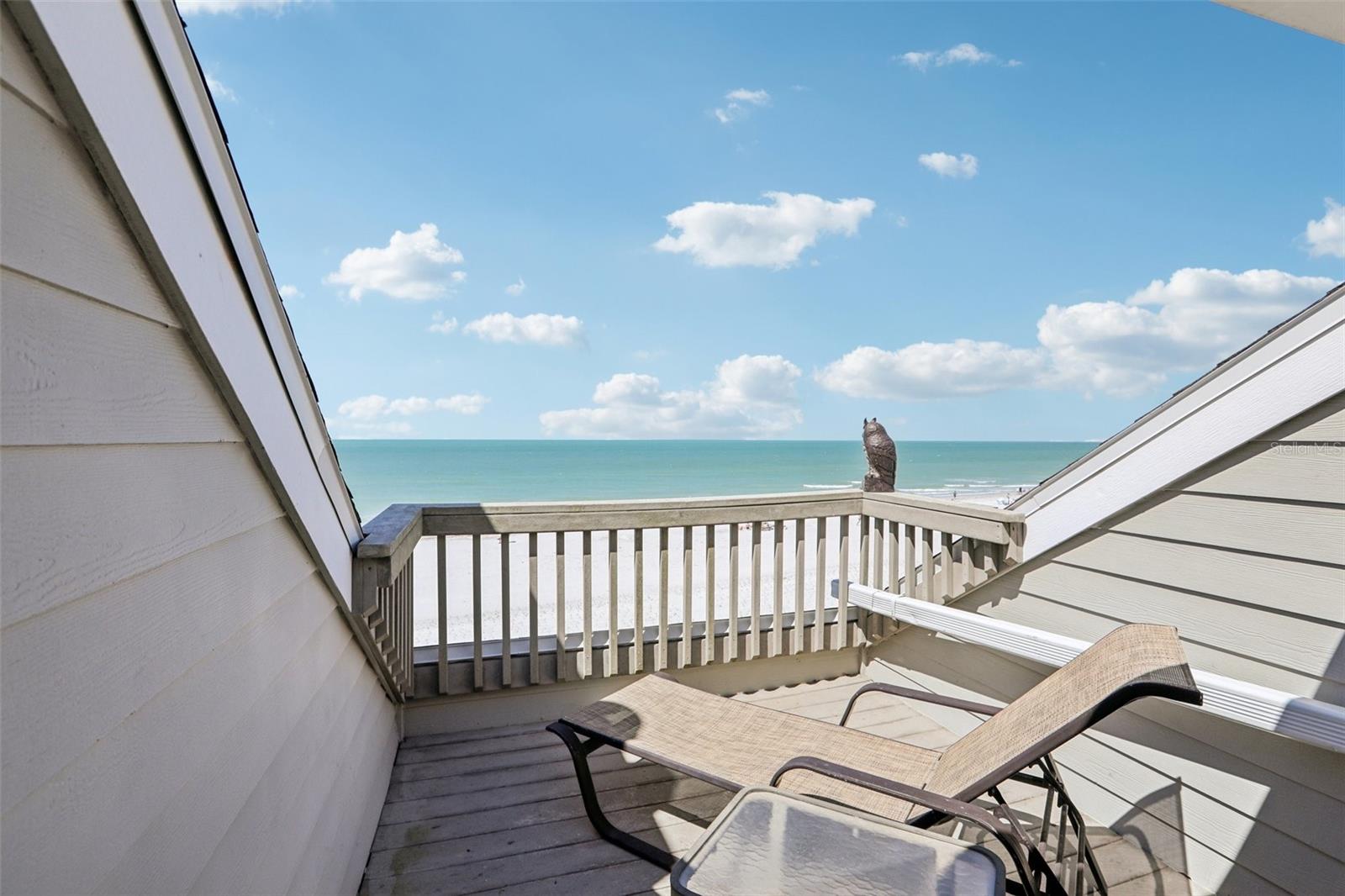 PELICANS POINTE BEACH HOMES - Residential