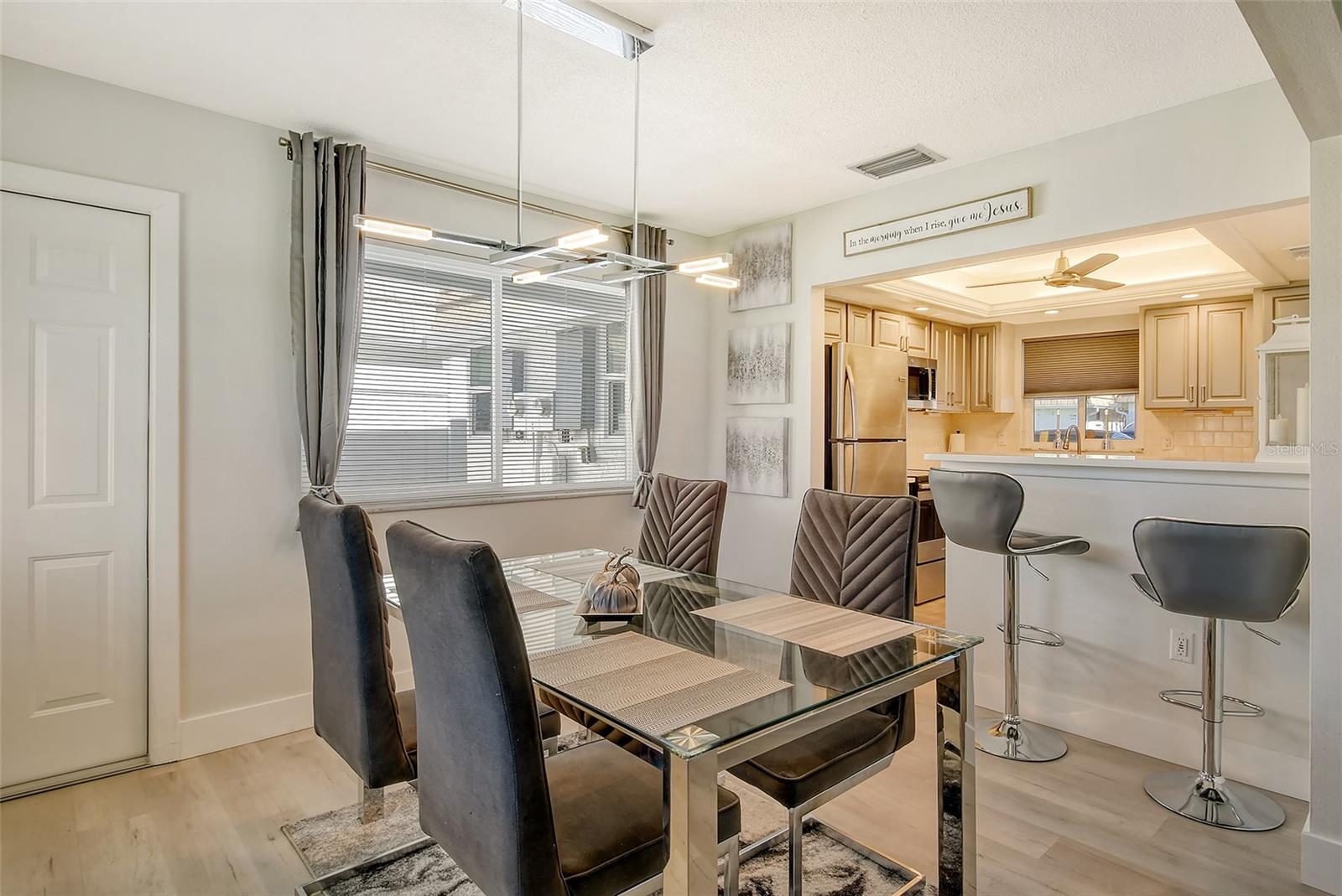 STRATHMORE RIVERSIDE II - Residential