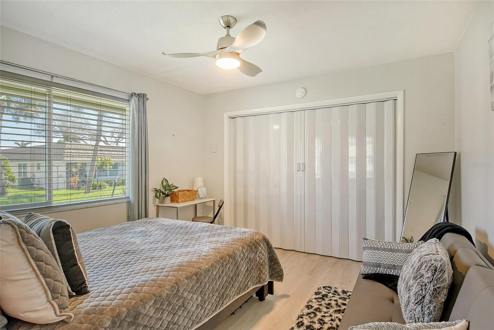 STRATHMORE RIVERSIDE II - Residential