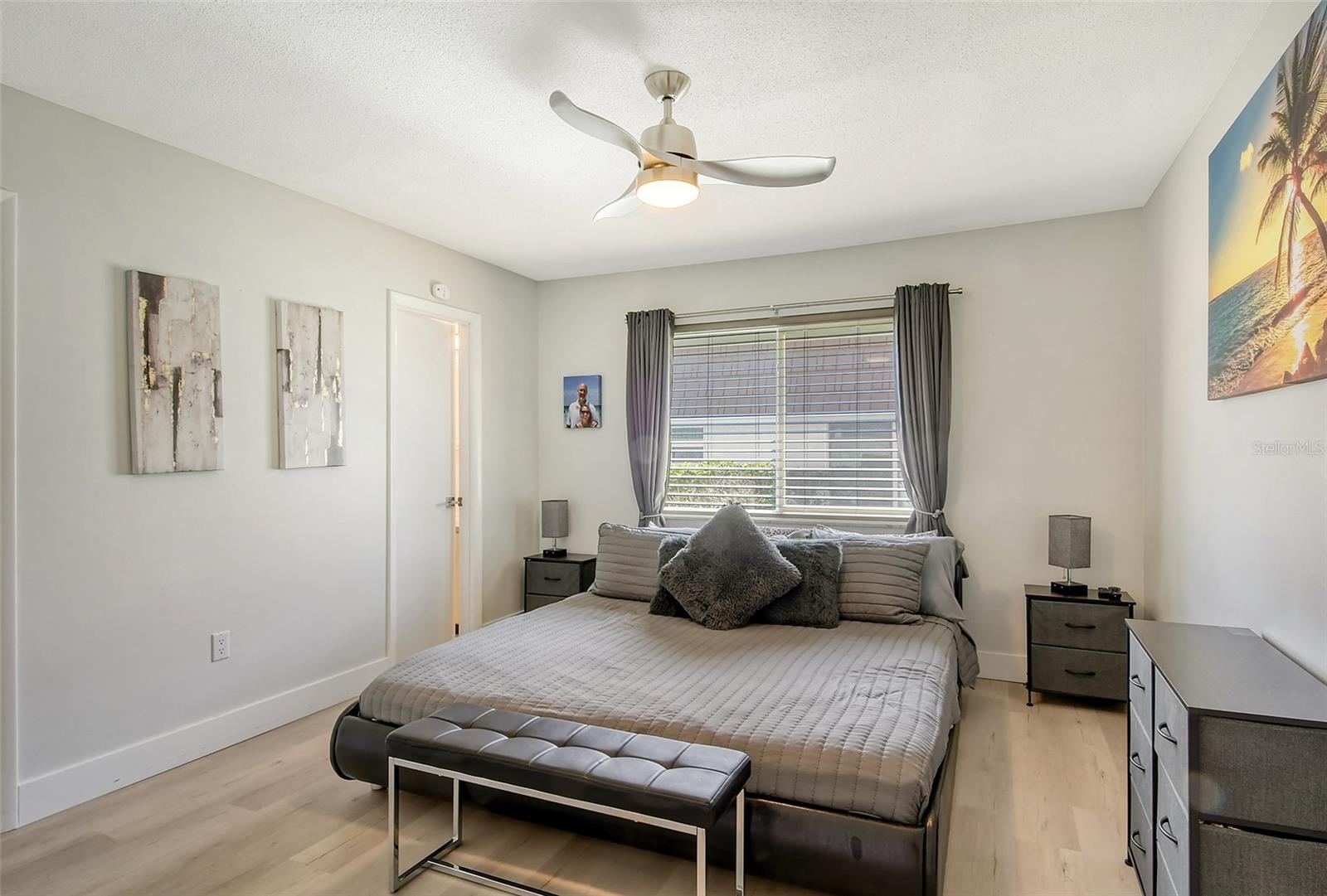 STRATHMORE RIVERSIDE II - Residential