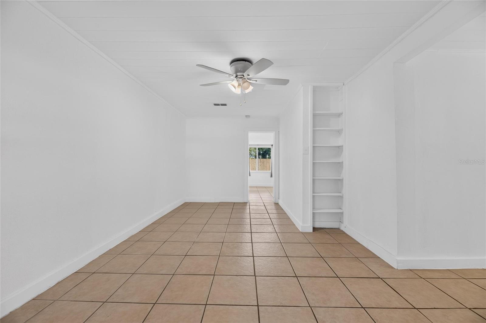 VALKENWAL - Residential Lease
