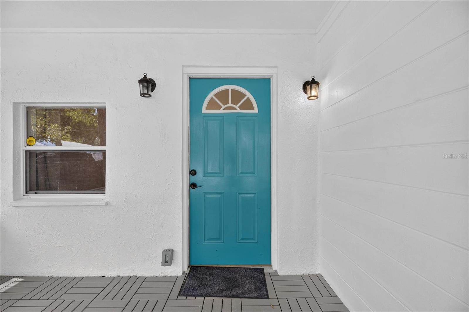 VALKENWAL - Residential Lease