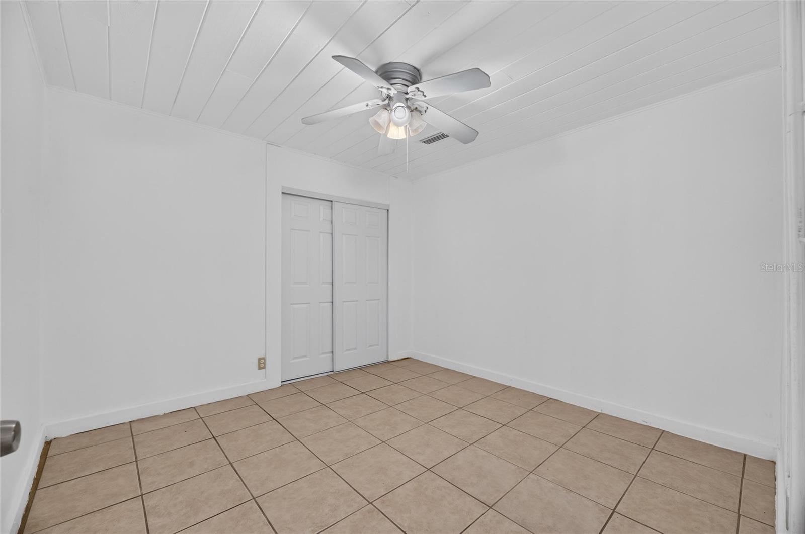 VALKENWAL - Residential Lease
