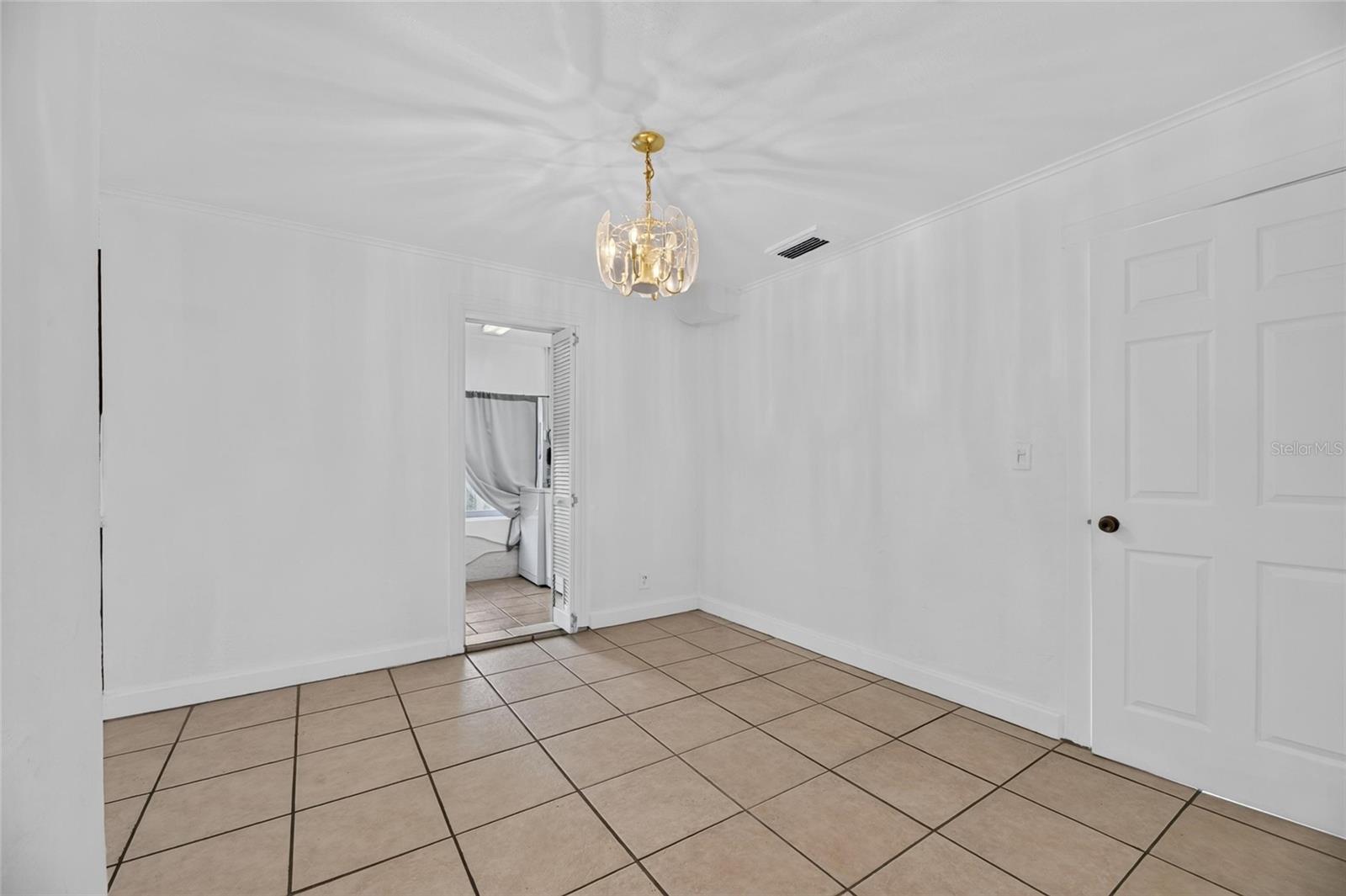 VALKENWAL - Residential Lease