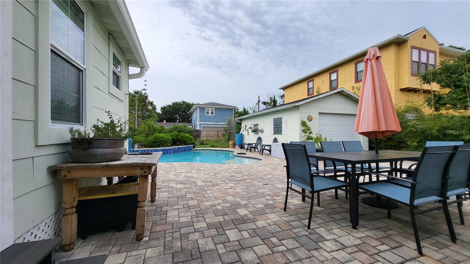 RIVERSIDE NORTH - Residential