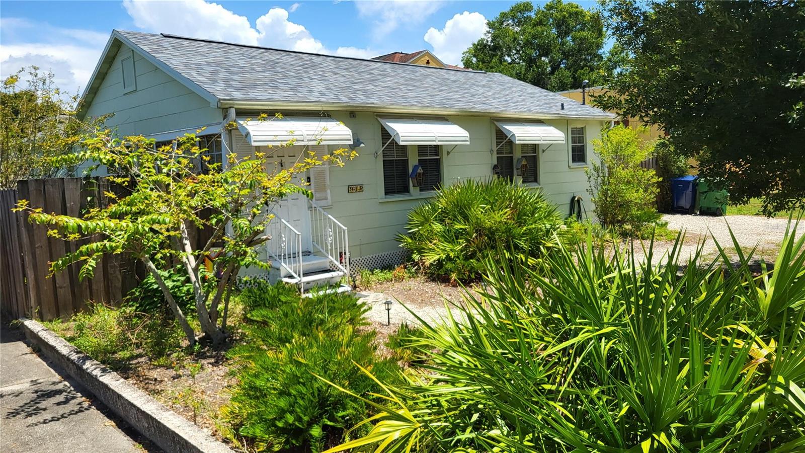 RIVERSIDE NORTH - Residential