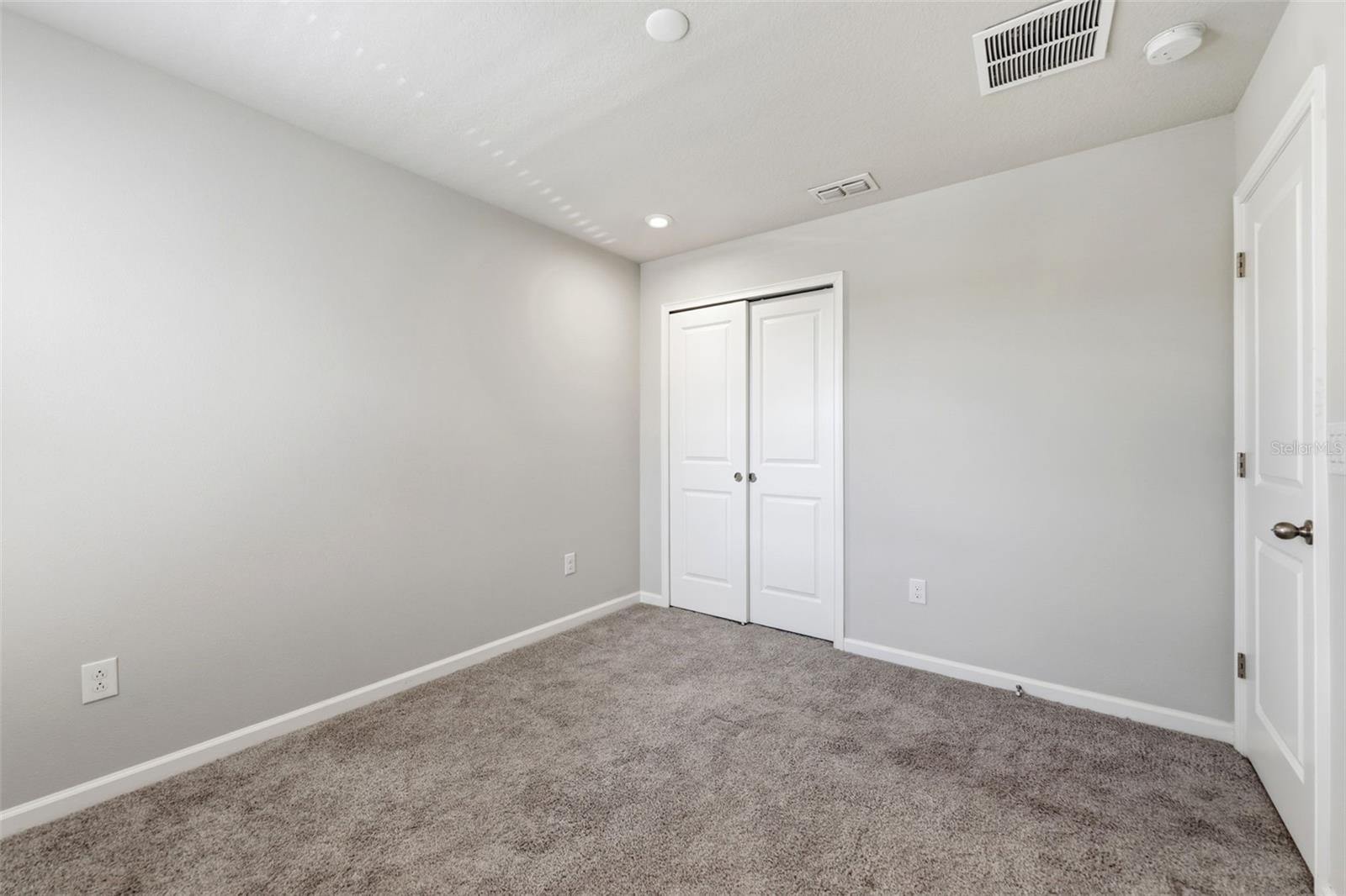 PARKVIEW/LONG LAKE RANCH PH 1A - Residential Lease