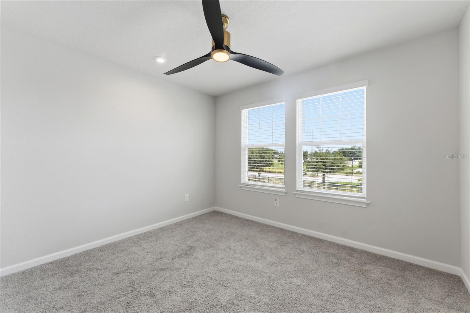 PARKVIEW/LONG LAKE RANCH PH 1A - Residential Lease