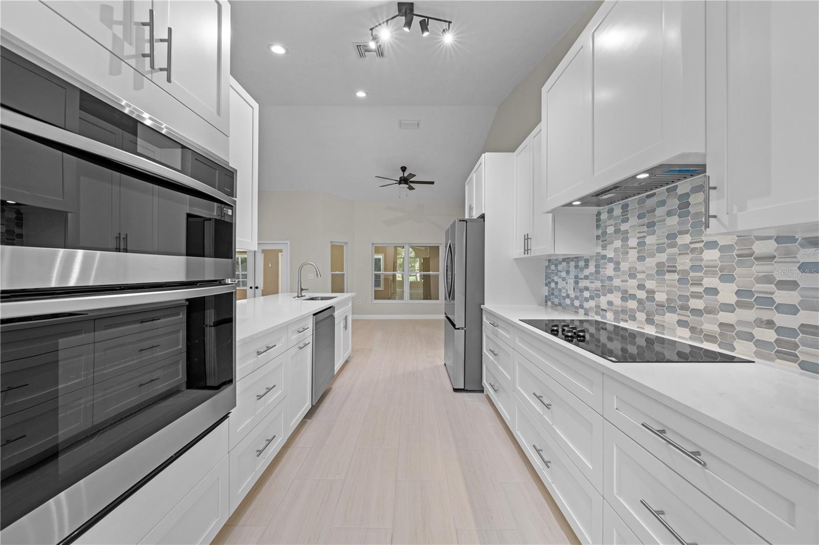 CAMELOT UNIT 1 - Residential