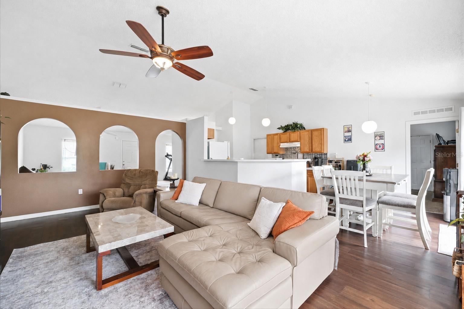 SPRING HILL - Residential