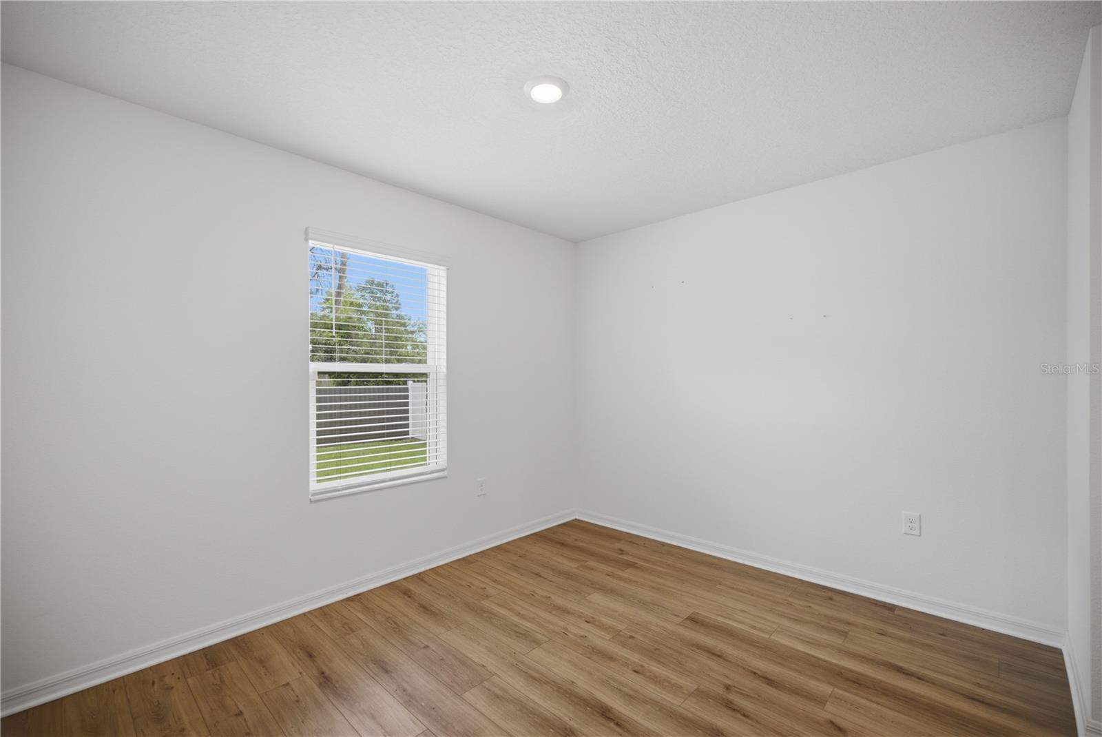 MARION OAKS UN 04 - Residential