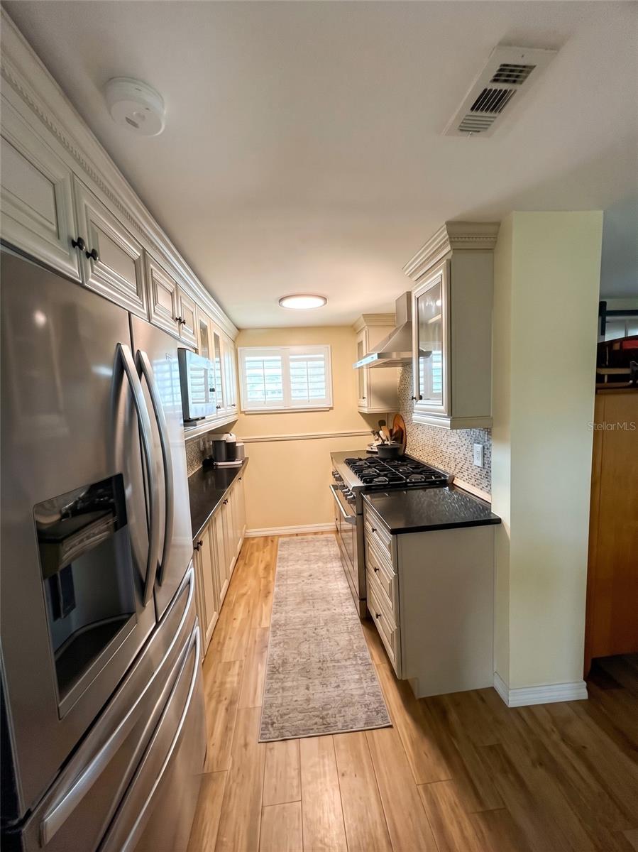BAYWOOD SHORES 1ST ADD - Residential