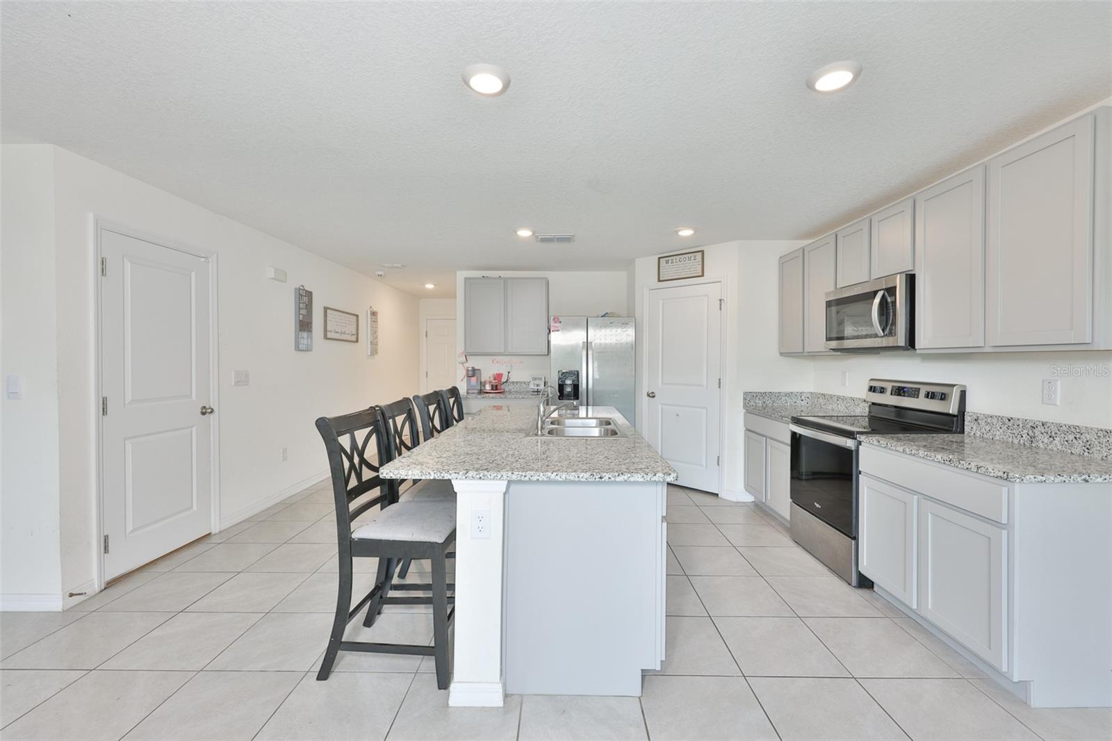 BERRY BAY SUB - Residential