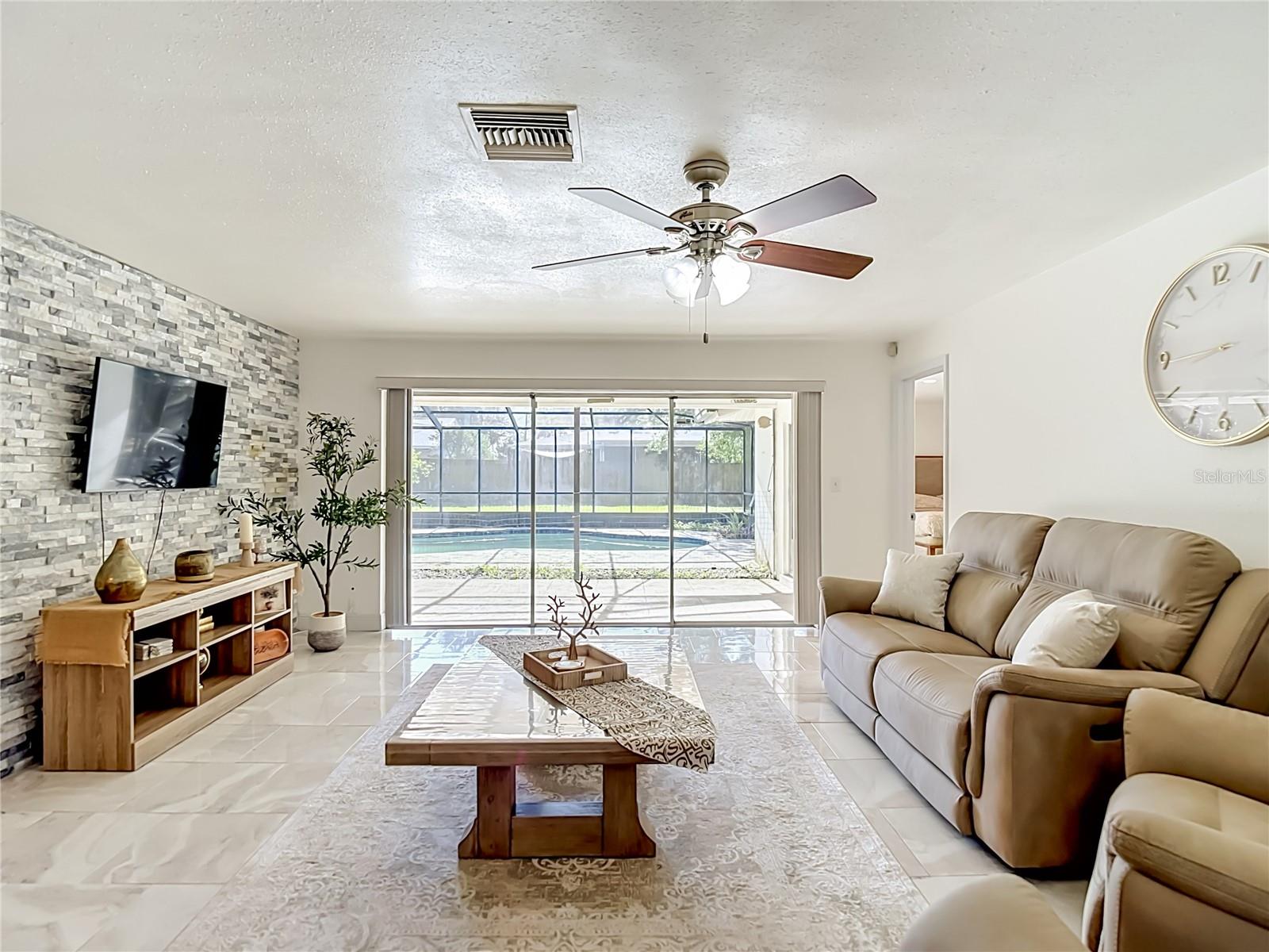 PLEASANT DALE - Residential