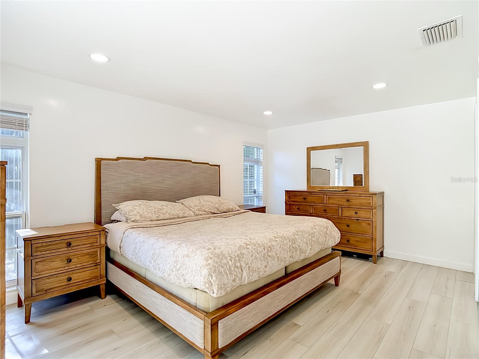 PLEASANT DALE - Residential