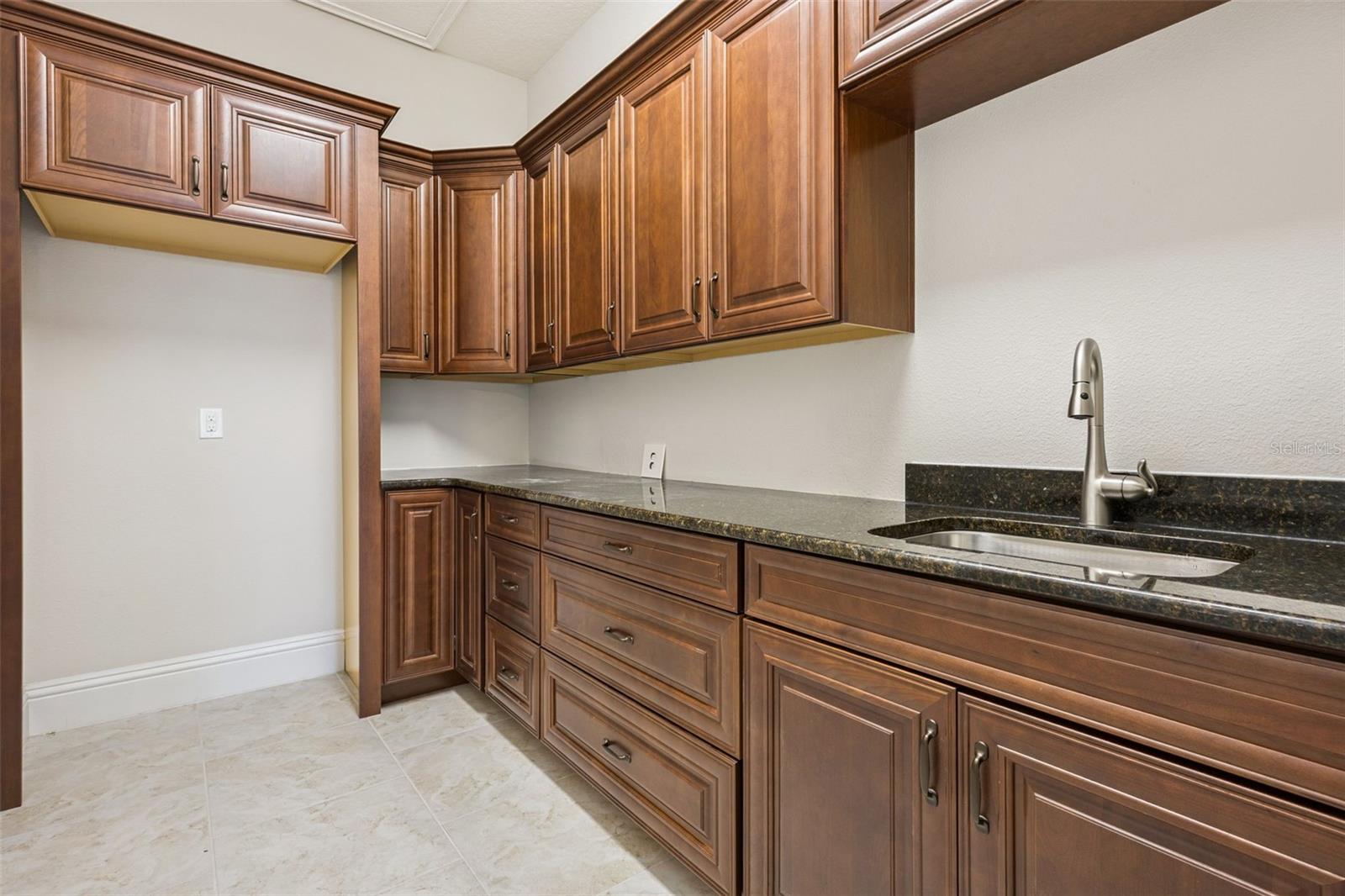 WATERLEIGH PH 1 - Residential