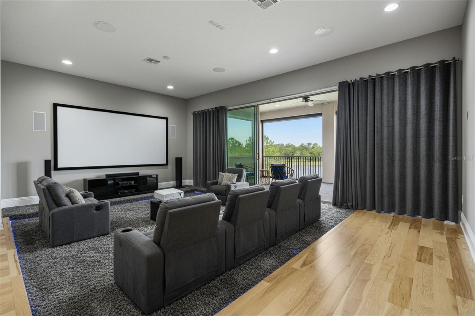 WATERLEIGH PH 1 - Residential