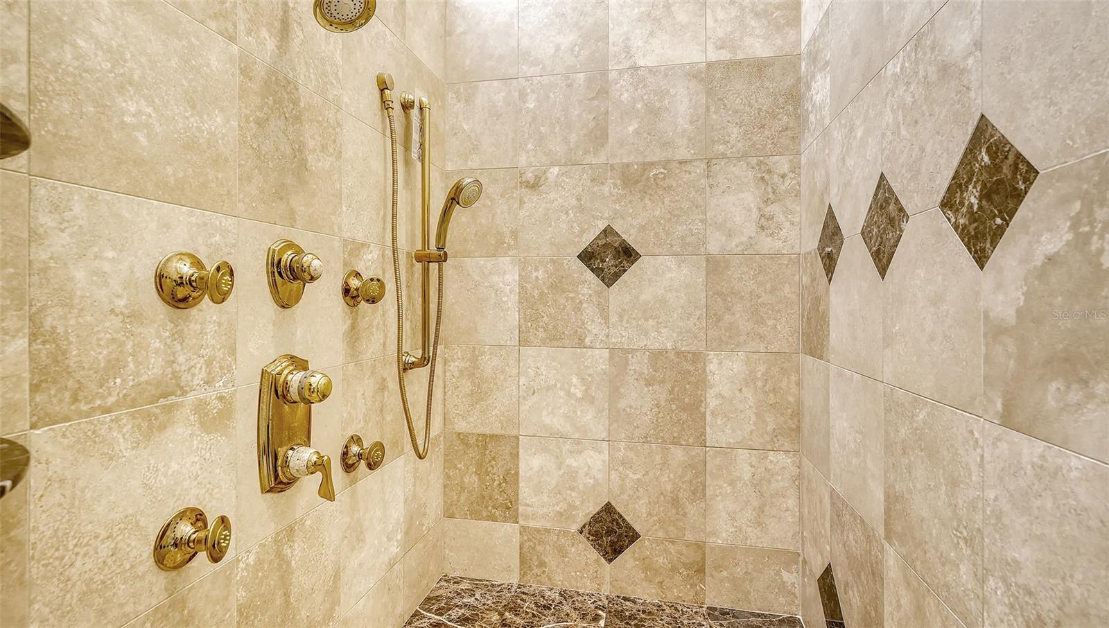 SILVER OAK - Residential