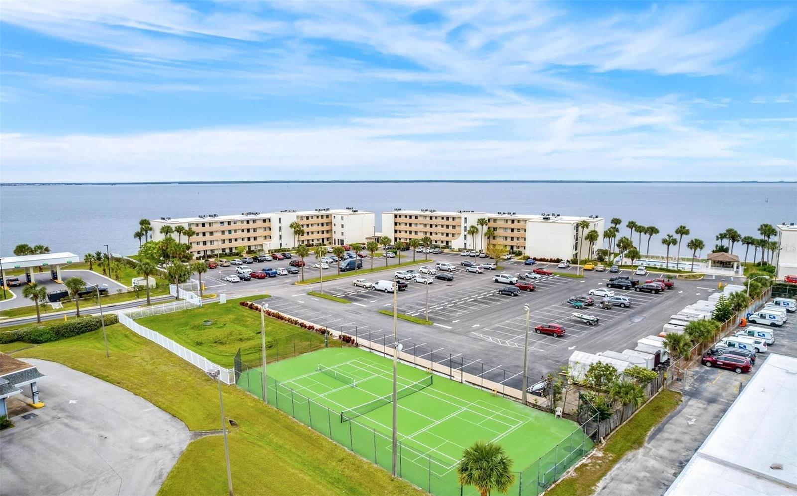 PELICAN POINT A CONDO - Residential Lease